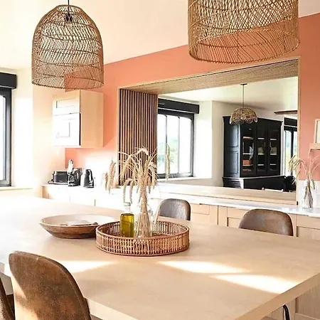 La Grange Et Le Nid Holiday home Saint-Pierre-des-Nids