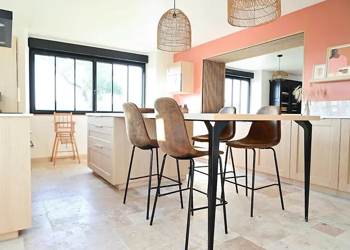 La Grange Et Le Nid Saint-Pierre-des-Nids