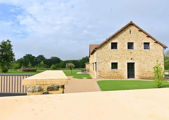 La Grange Et Le Nid Сasa de vacaciones Saint-Pierre-des-Nids
