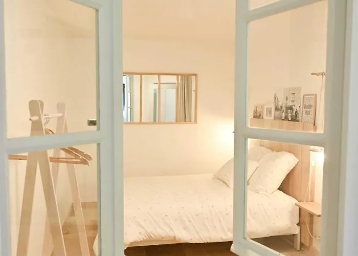 Сasa de vacaciones La Grange Et Le Nid Saint-Pierre-des-Nids