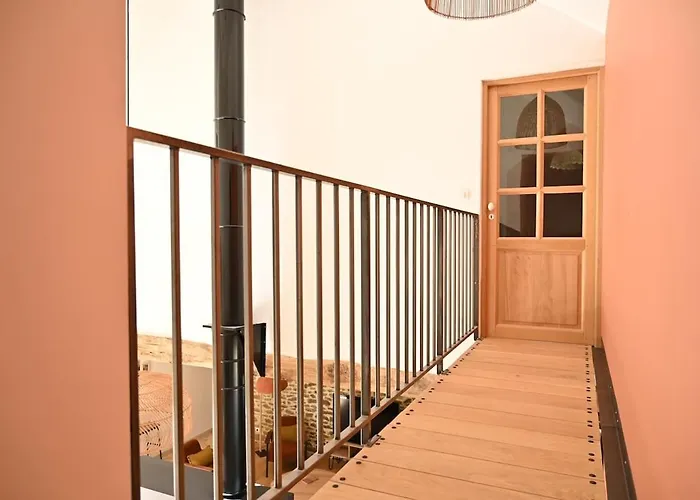 La Grange Et Le Nid * Saint-Pierre-des-Nids