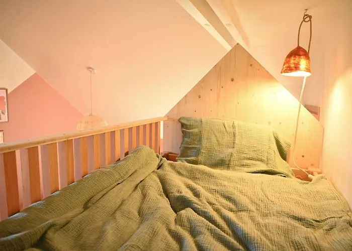 La Grange Et Le Nid * Saint-Pierre-des-Nids