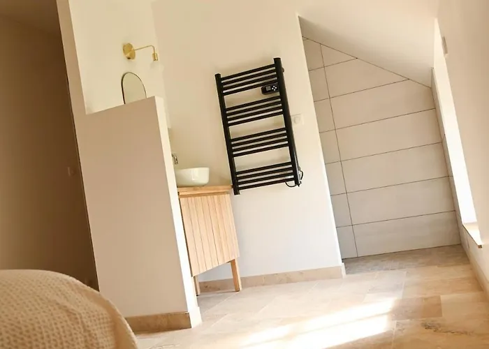 La Grange Et Le Nid Сasa de vacaciones *