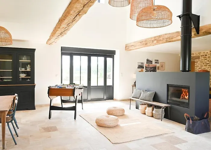 La Grange Et Le Nid Сasa de vacaciones *