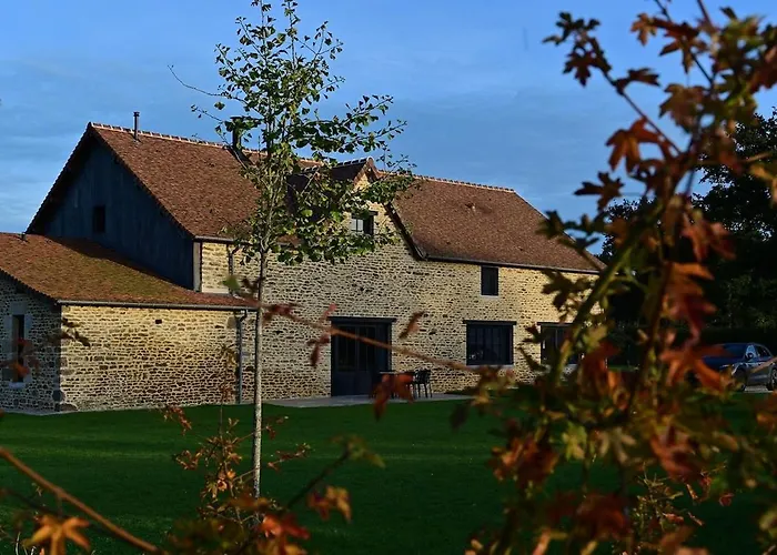 La Grange Et Le Nid * Saint-Pierre-des-Nids